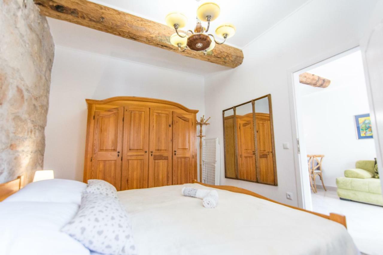 Apartment Mileta ซาลี ภายนอก รูปภาพ